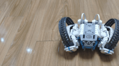 onebot积木机器人反履机甲体验