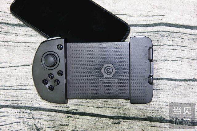 能随身携带的手游利器 Gamesir G6游戏手柄开箱测评 好文 当贝优选
