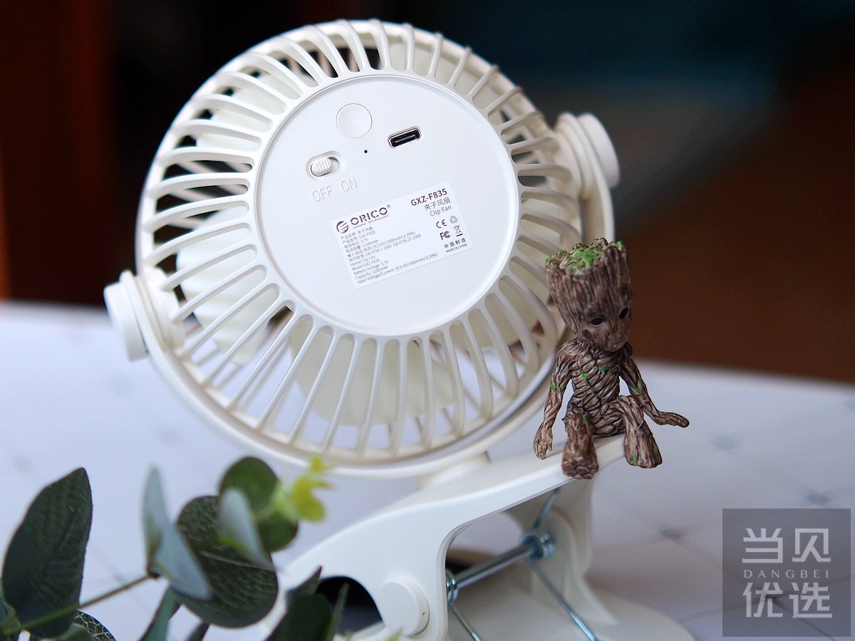 可以变形的迷你风扇orico便携风扇 好文 当贝优选
